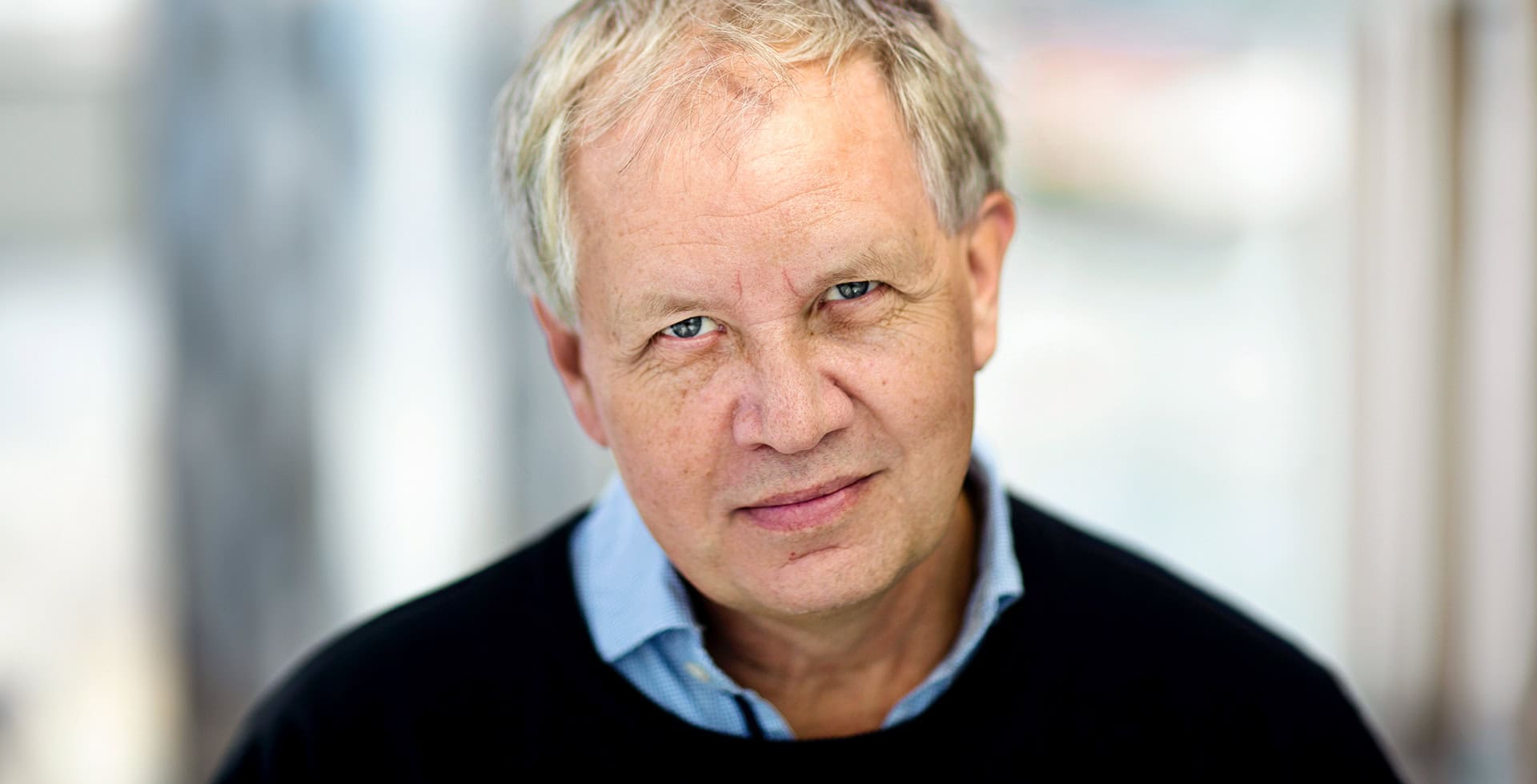 Porträtt av Elias Eriksson.