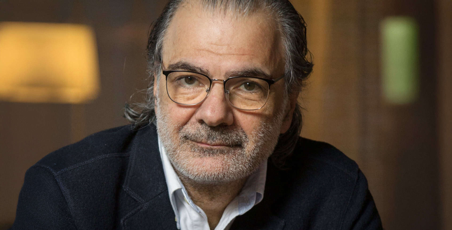 Porträtt av Zaal Kokaia.